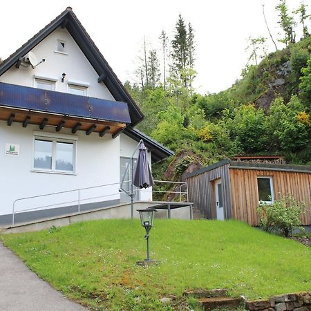 Ferienhaus Rauhfelsen بيرسبرون المظهر الخارجي الصورة